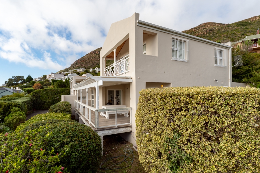 4 Bedroom Property for Sale in Simons Kloof Western Cape